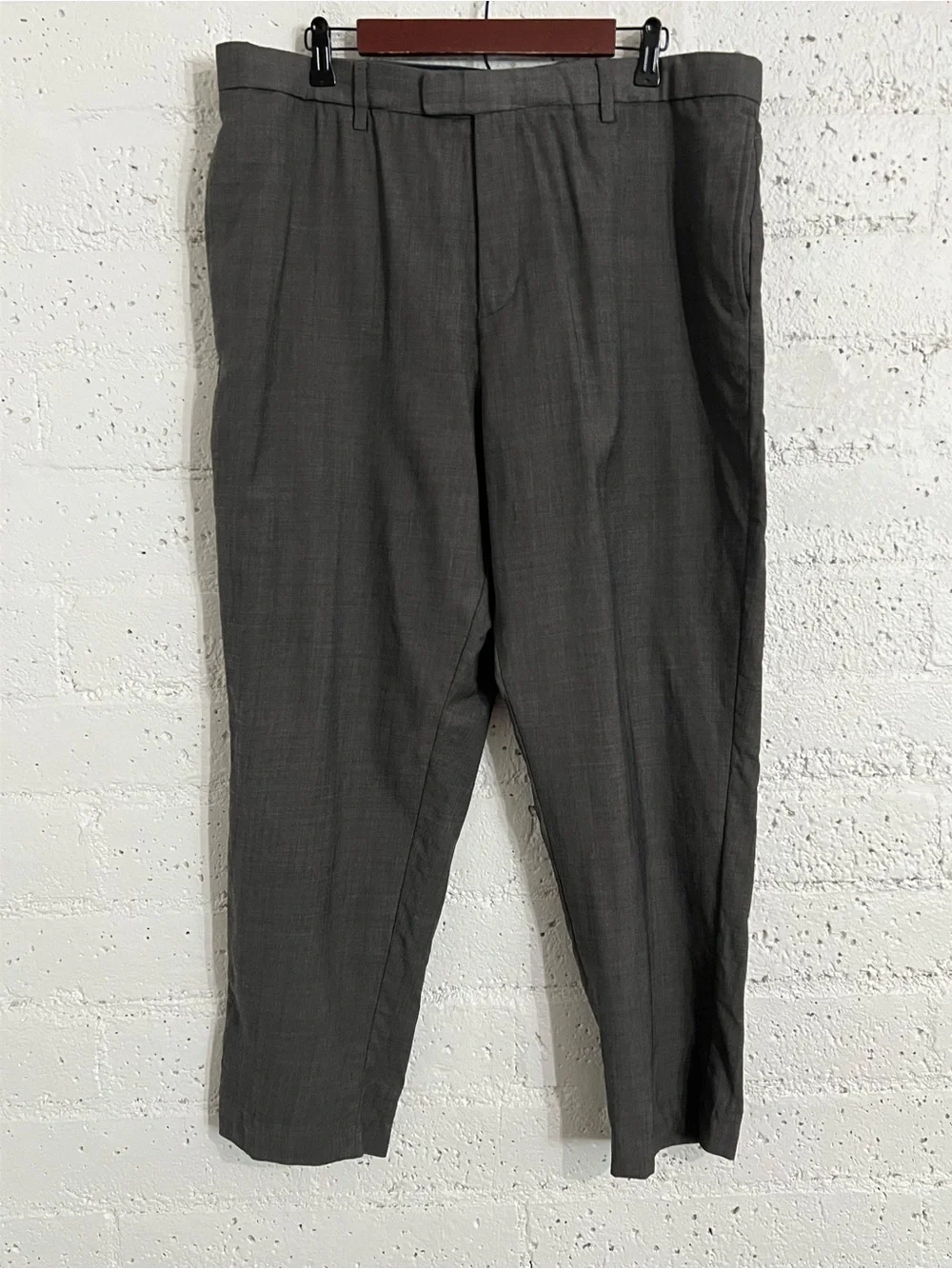 Banana Republic Marzotto Pants 38x32 Gray Athletic Tapered Fit Fine Italian Wool